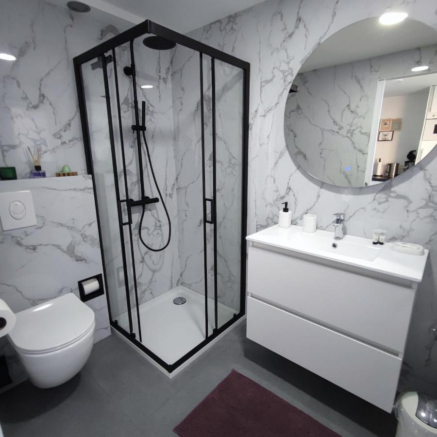 Apartment Villa Ksenija Ostenda Esterno foto