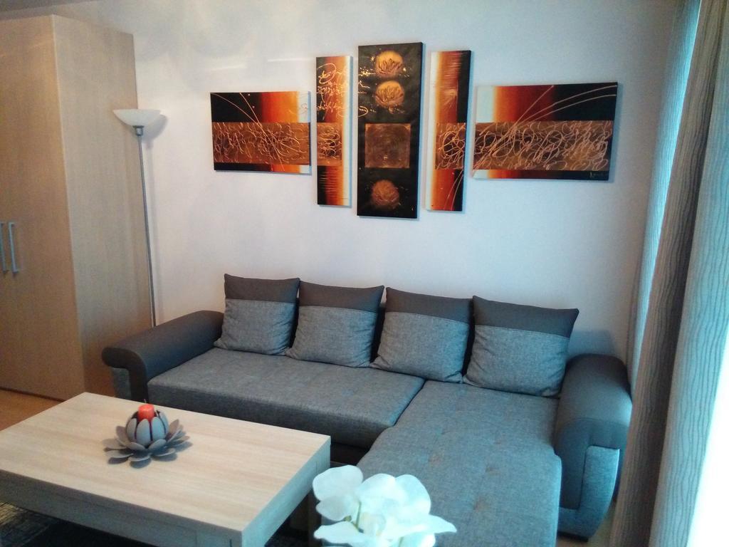 Apartment Villa Ksenija Ostenda Camera foto